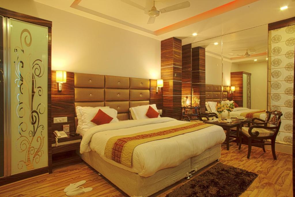 Hotel Delhi 55 -City Center Νέο Δελχί Δωμάτιο φωτογραφία